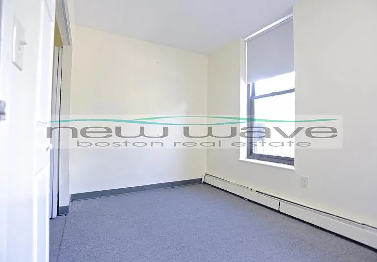 586 Massachusetts Ave #3 — Photo 3