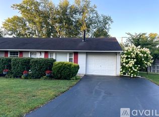 26 Peach Grove Ave, Dayton, OH 45458
