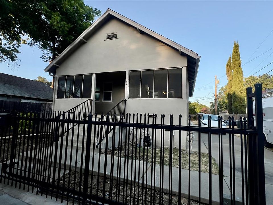 1st image of 3621 43rd St