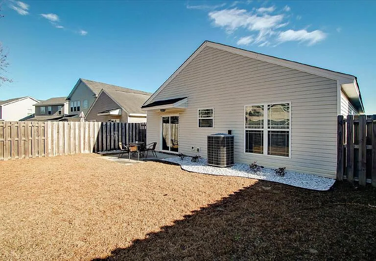11 Summer Lake Way — Photo 19