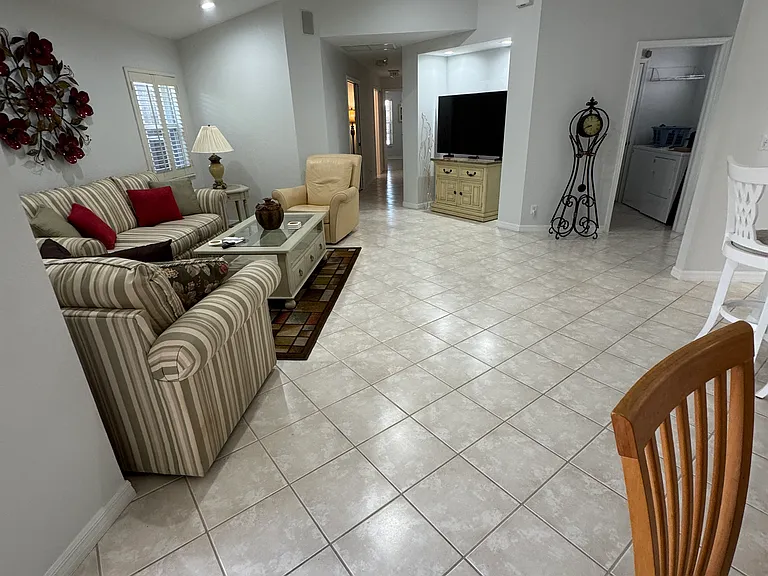 8920 Cascades Isle Blvd — Photo 5