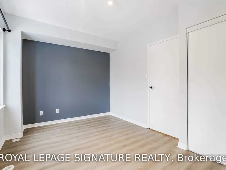 42 Western Battery Rd #704 — Photo 19