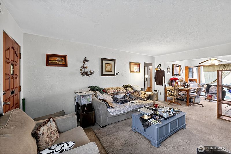 4th image of 1717 10th Avenue