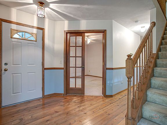 3rd image of 2615 4th St