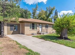 2935 Pennsylvania Ave, Colorado Springs, CO 80907