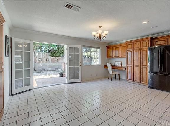 3rd image of 2513 W 227th St