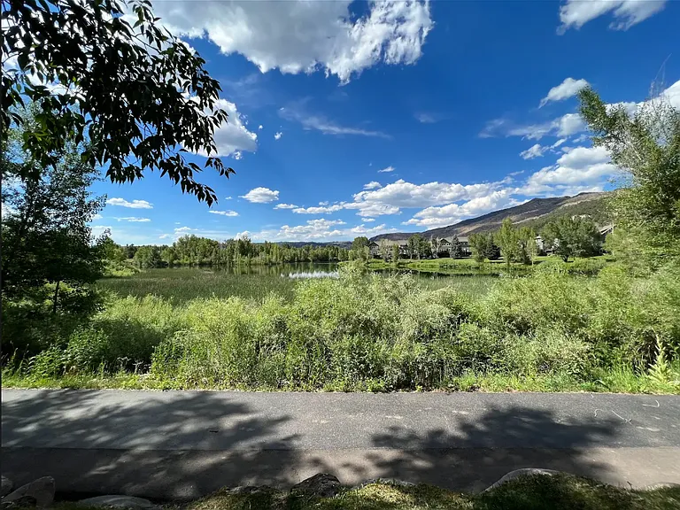 708 Lakeside Dr #708 — Photo 15