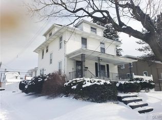 447 6th St, Whitehall, PA 18052