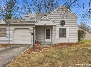 2384 Linden Dr, Woodstock, IL