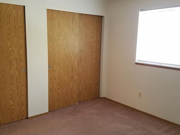 5th image of 9504 15th St SE #B