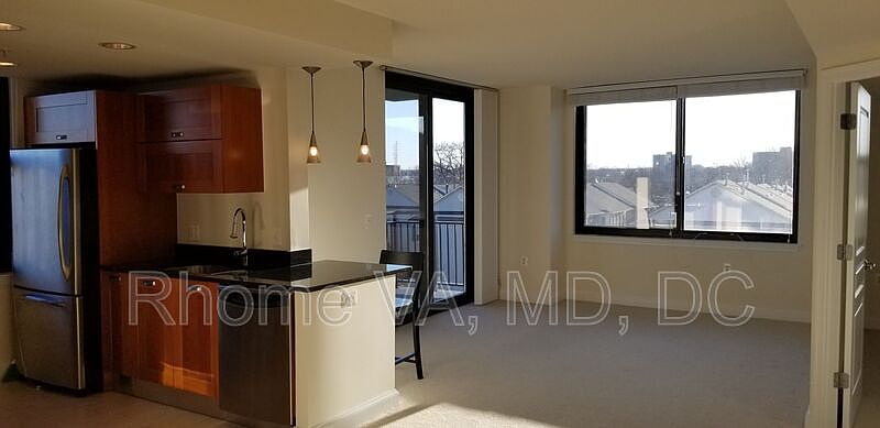 1st image of 2451 Midtown Ave APT 503