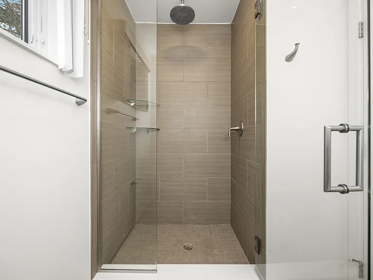 462 W Stadium Blvd #1 — Photo 35