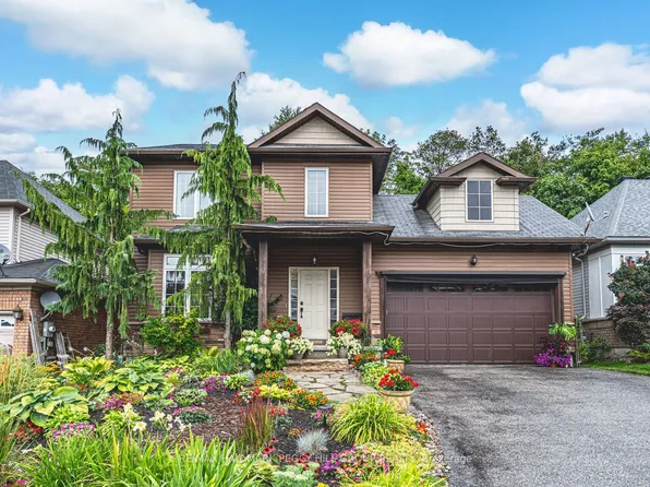 11 Oakmont Ave, Oro Medonte, ON L0L 2L0
