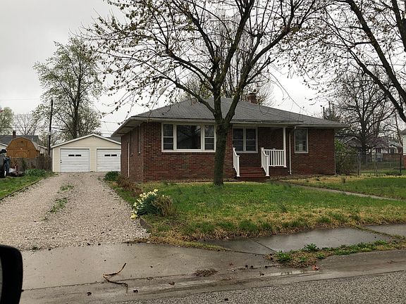 front view with garage