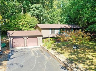 150 Hopper Rd, Transfer, PA 16154