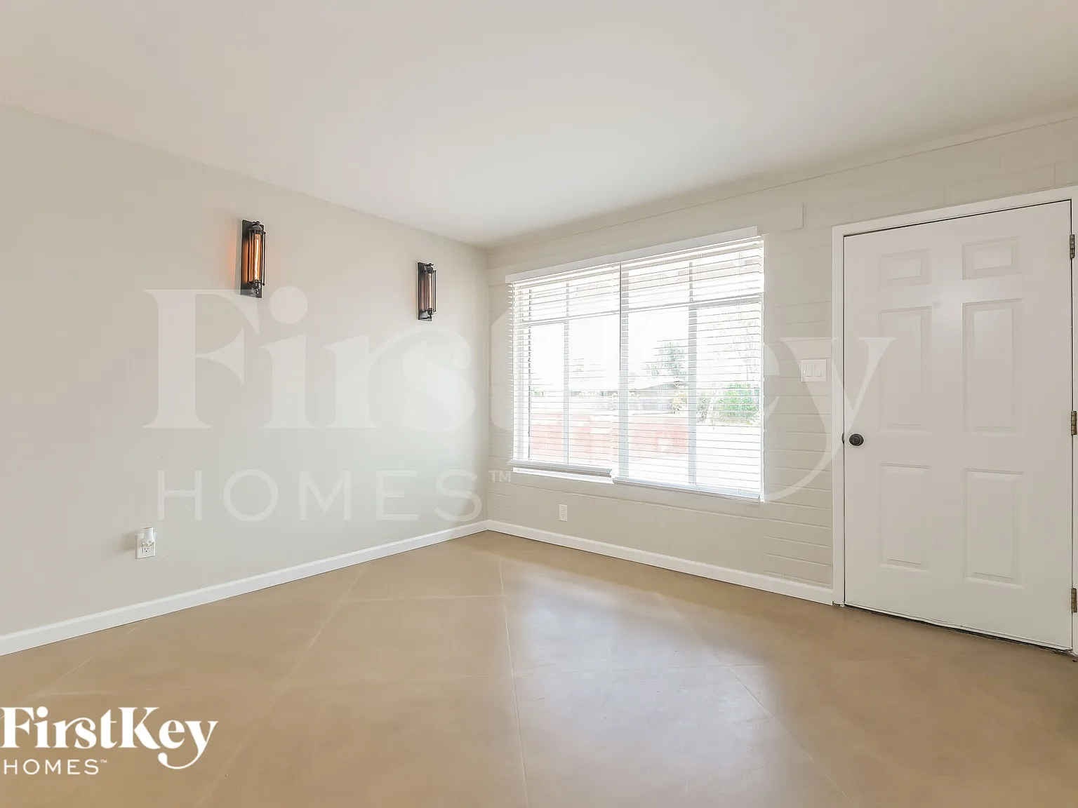 3 bed, 2.0 bath, 1250 sqft, $1,665 — Photo 2