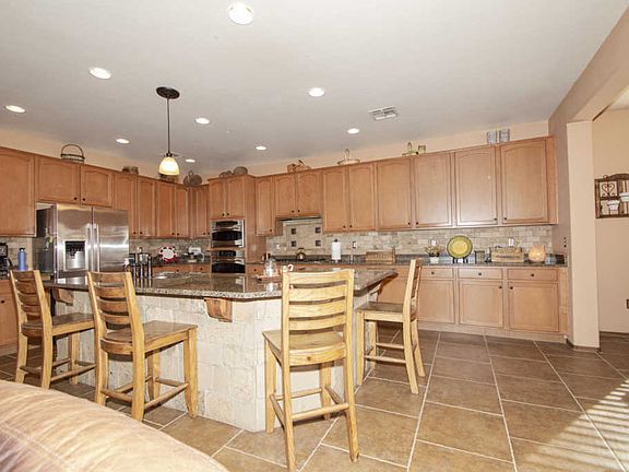 5th image of 745 W Camino Tunera