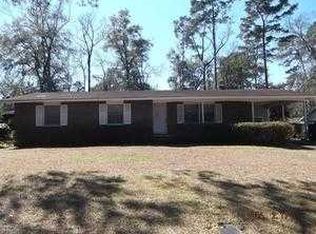 2214 Woodlawn Dr, Tallahassee, FL 32303