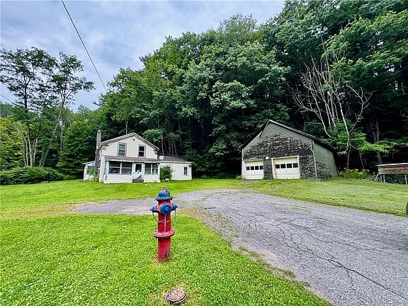 3rd image of 59 Bixby St