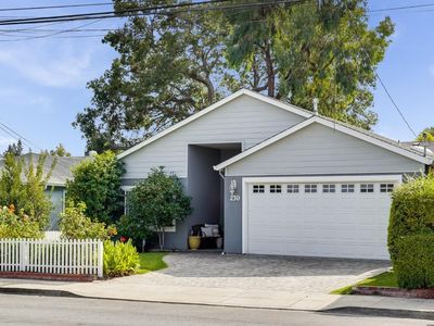 230 San Carlos Ave, Redwood City, CA, 94061