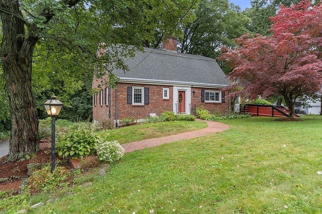 162 Starr Ave, Lowell, MA 01852 Zillow