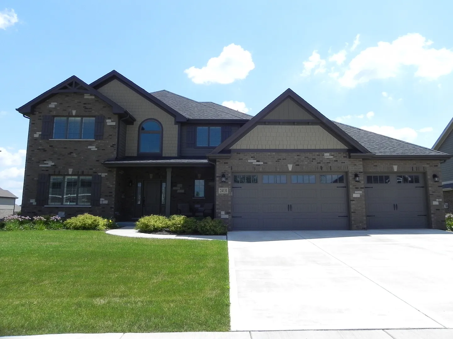 24131 S Lily Dr photo 1