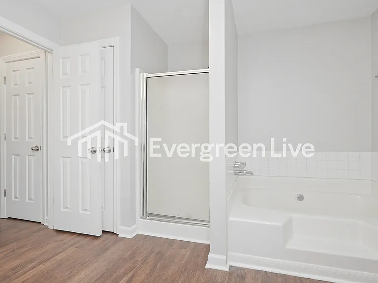 4425 Marjorie Rd — Photo 9