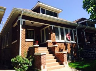 6025 S Albany Ave, Chicago, IL 60629
