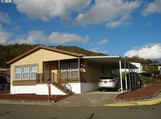 501 Shadow Ranch Ln, Roseburg, OR 97471