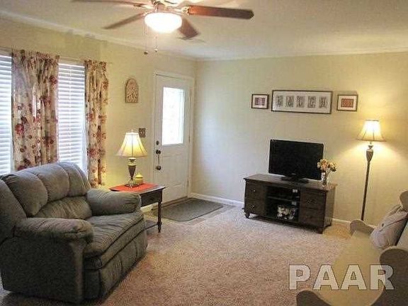 2nd image of 607 W Joan Ave