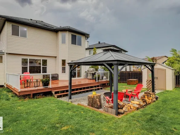 16765 119th St NW, Edmonton, AB T5X 6K4