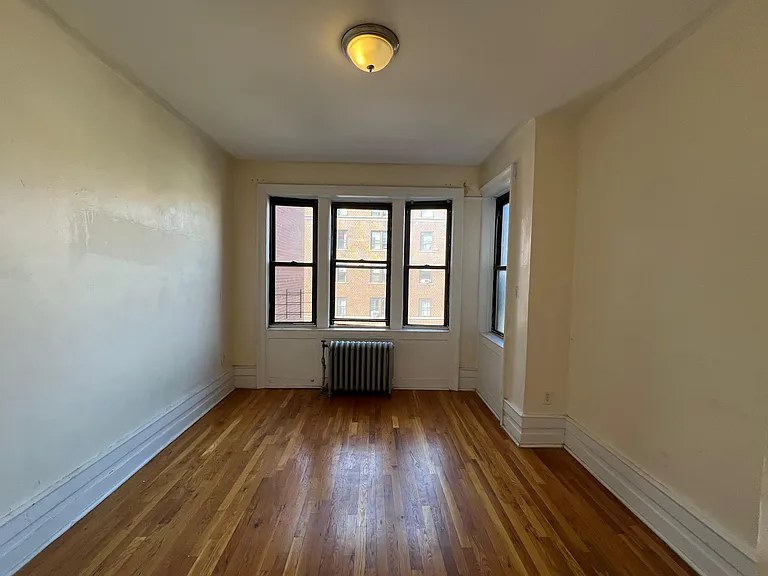 318 Fairmount Ave #8E — Photo 7