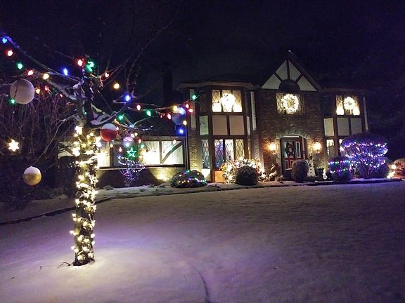2nd image of 4883 Princeton Dr