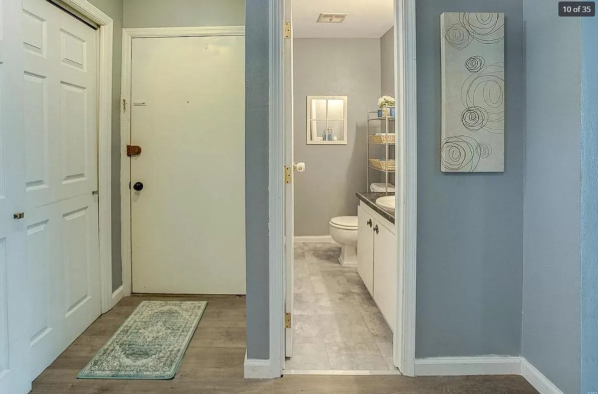 9 Dorset Ct — Photo 2