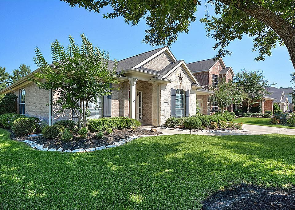 1st image of 15103 Blackburn Cove Ct