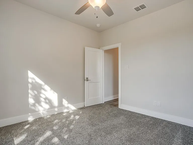 2341 Benbrook Blvd — Photo 28