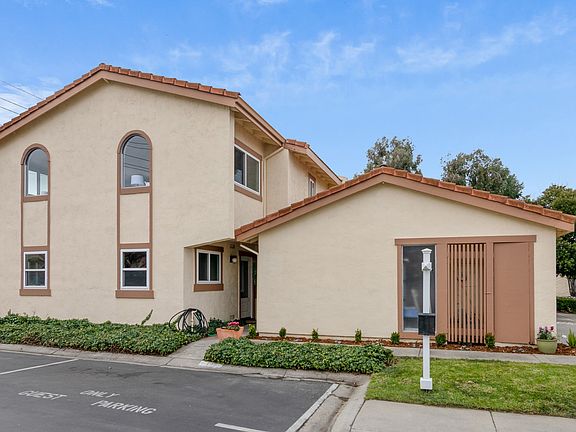 2nd image of 598 Cypress Ln