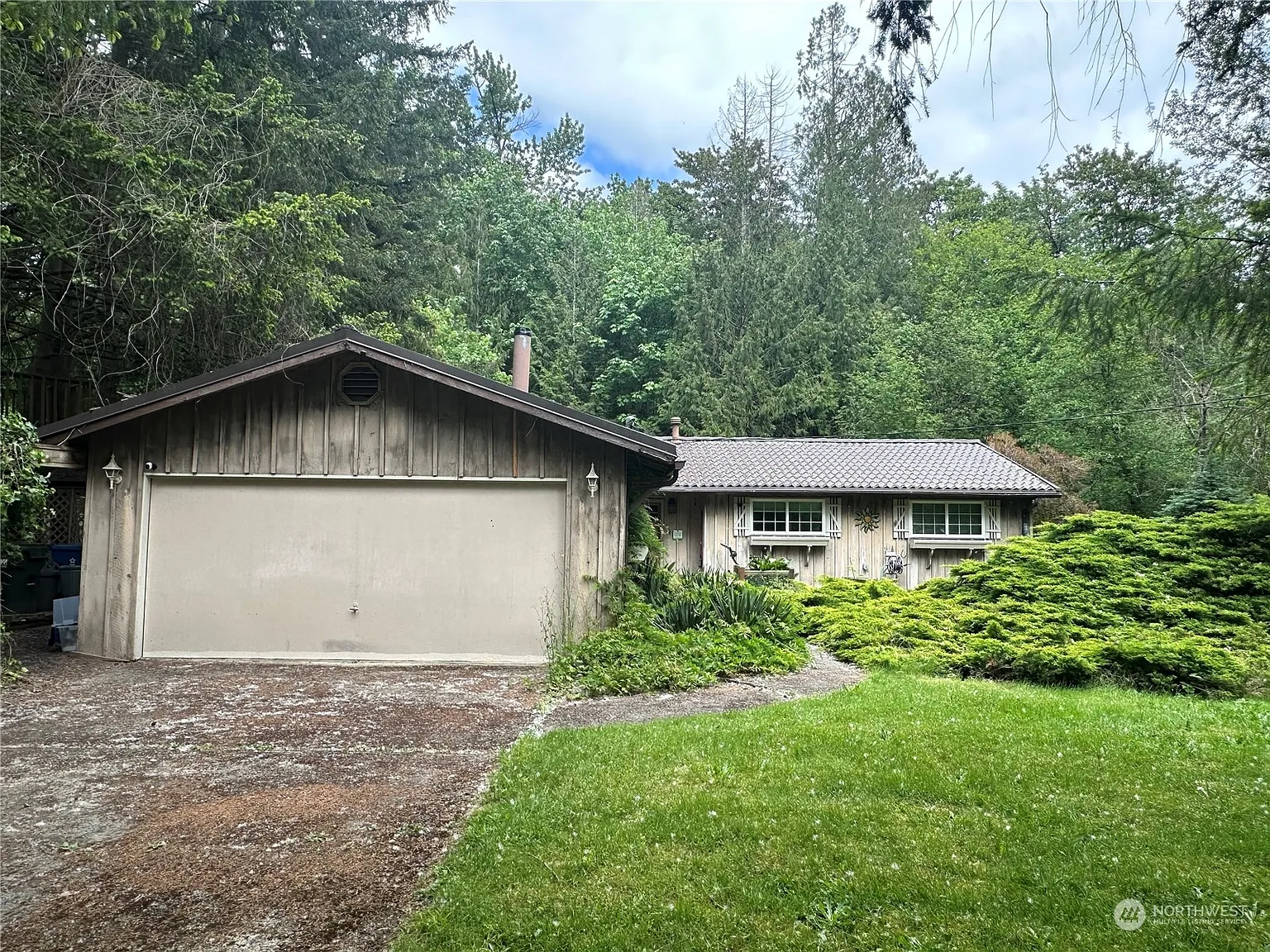 15816 209th Avenue SE photo 1
