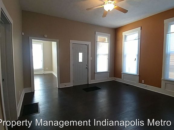 2nd image of 1214 Hoyt Ave