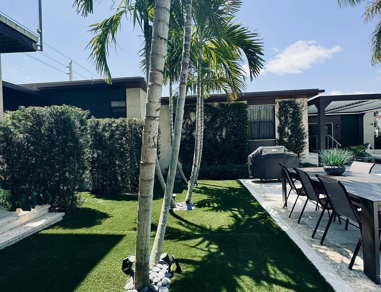 5 bed, 4.0 bath, 3240 sqft, $25,000 — Photo 3