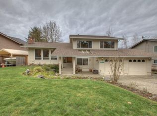 15916 NE 107th Way, Redmond, WA 98052