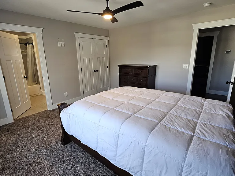 E View Ct — Photo 18