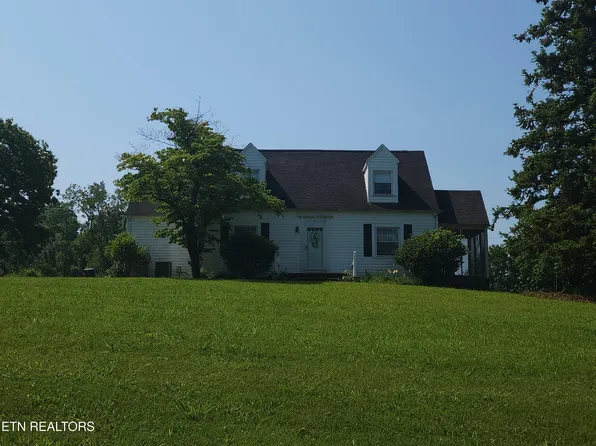 9018 Mascot Rd, Mascot, TN 37806