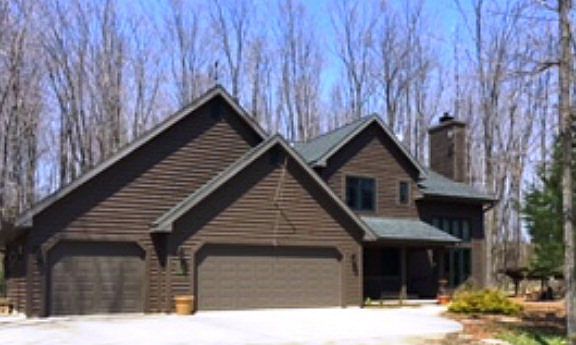 3rd image of 7157 Laurel Ln
