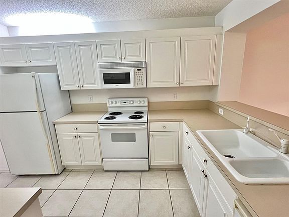3rd image of 7763 Southampton Terrace #411