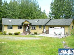 45 Frog Ln, Sequim, WA 98382