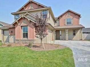 1033 E Trophy St, Kuna, ID 83634