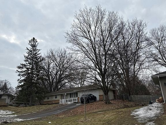 5th image of 9111 61st Avenue Cir N