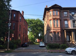 7 Carroll St APT 2, Portland, ME 04102