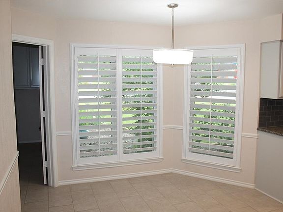 4th image of 6520 Lake Side Cir